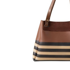 Elegante hellbraune Umhängetasche für Damen 